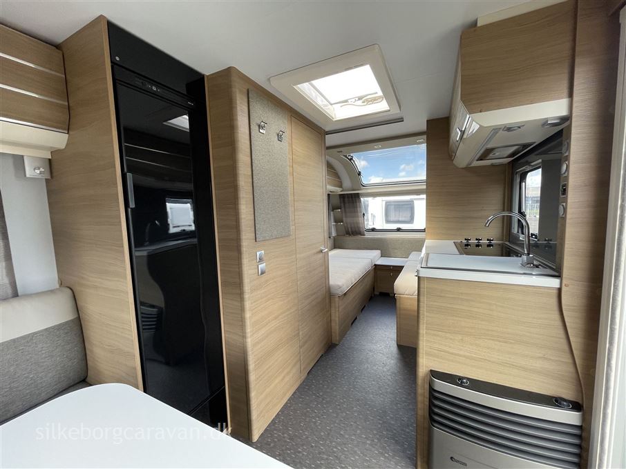 Adria Adora 482 LU